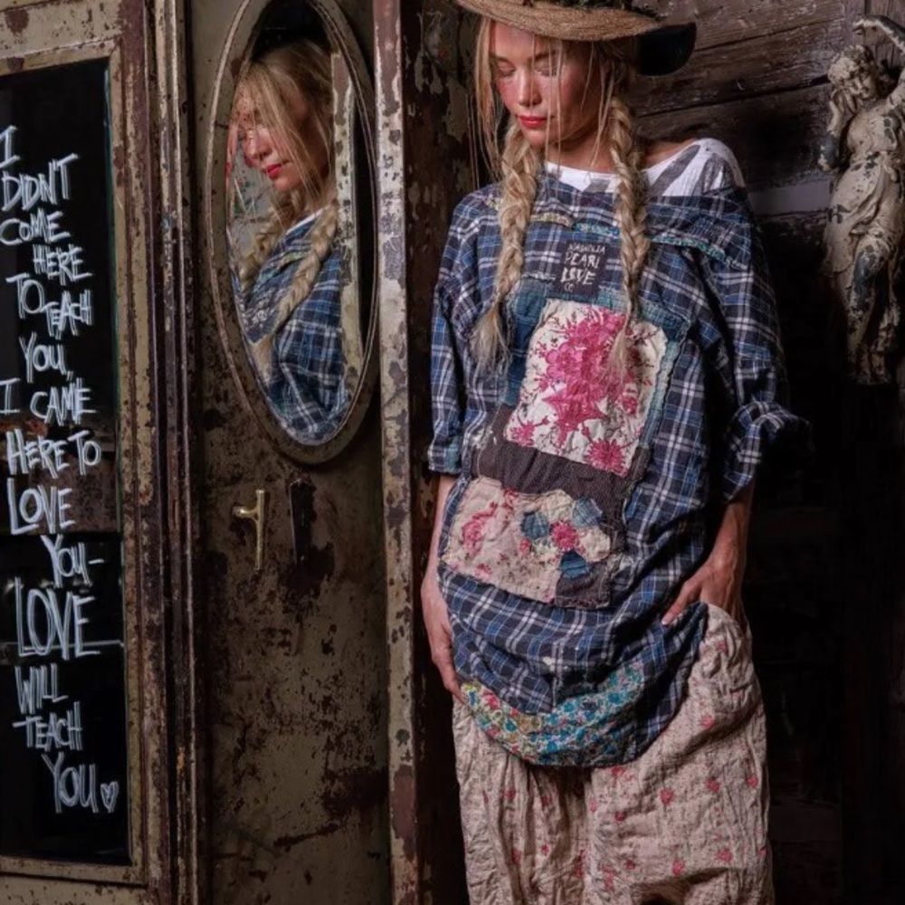 Magnolia Pearl Pena patchwork top